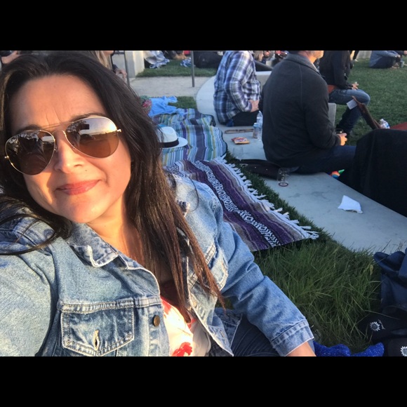 Meet your Posher, Rocio - Picture 1 of 1